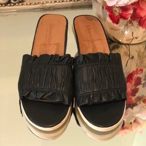 NWOT L’Amour Des Pieds black Uriel sandal sz6.5